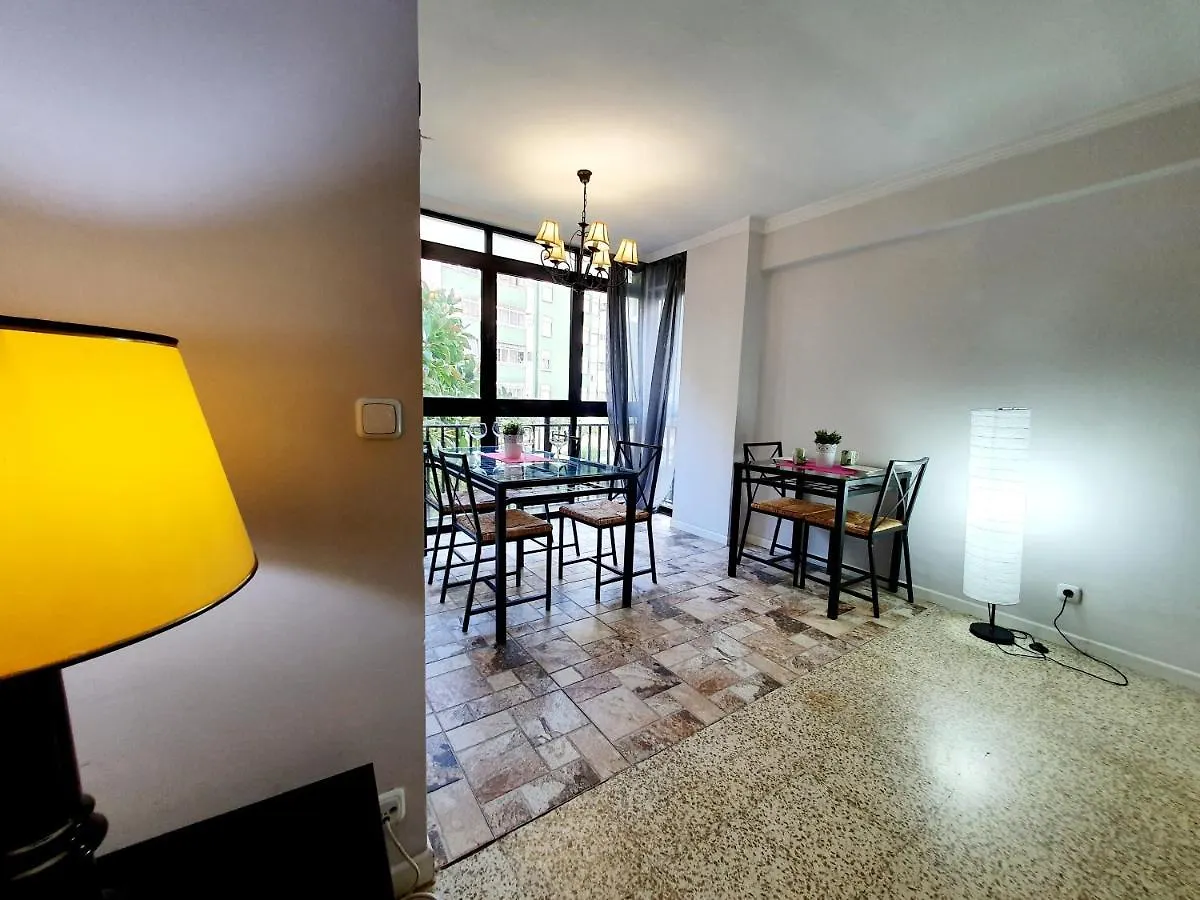 Low Cost Rooms Fuengirola 0*,  İspanya