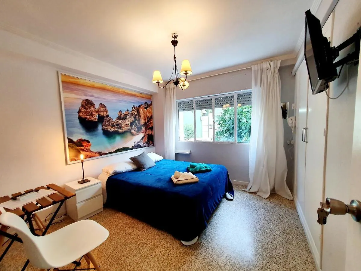 Homestay Low Cost Rooms Fuengirola