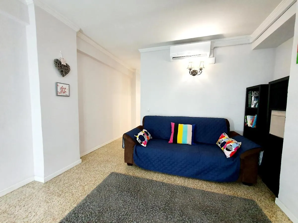 Low Cost Rooms Fuengirola 0*,