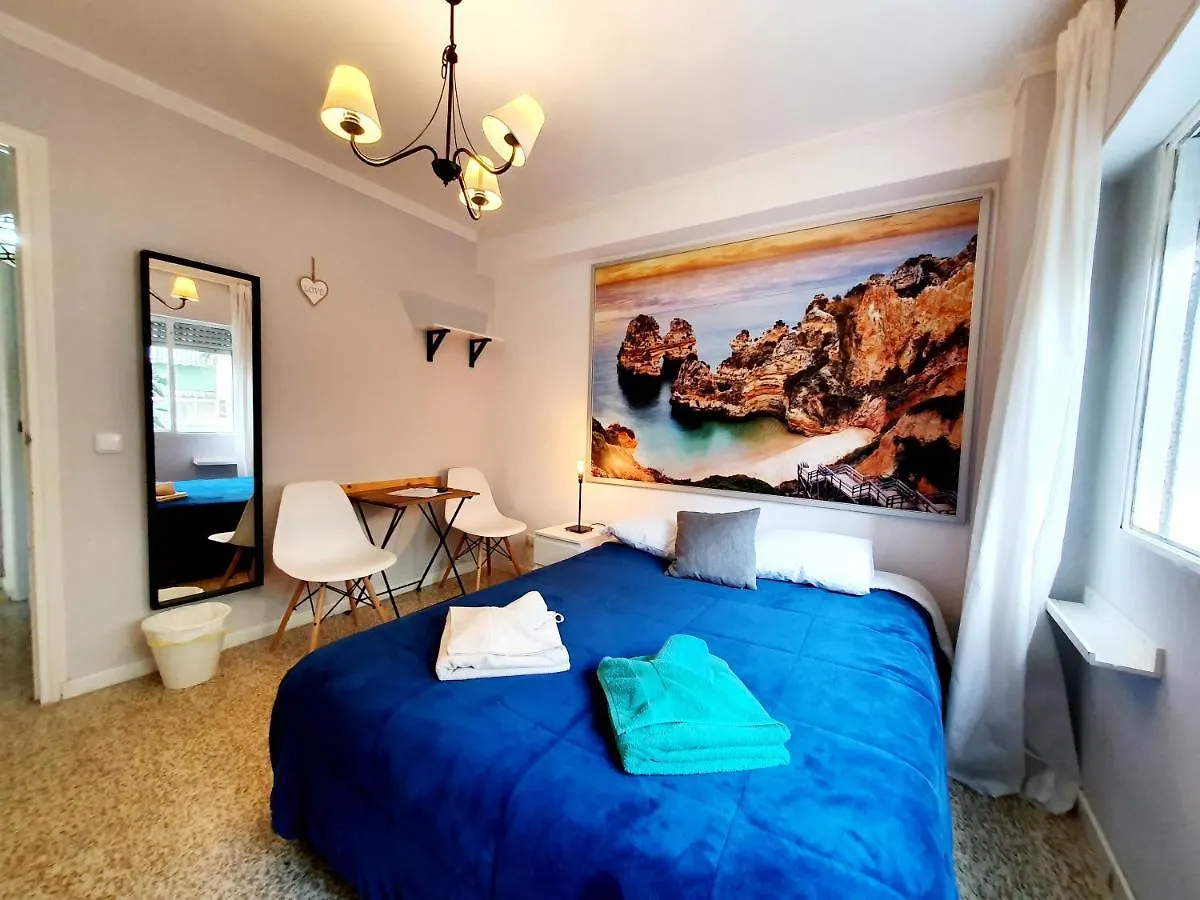 Low Cost Rooms Fuengirola España